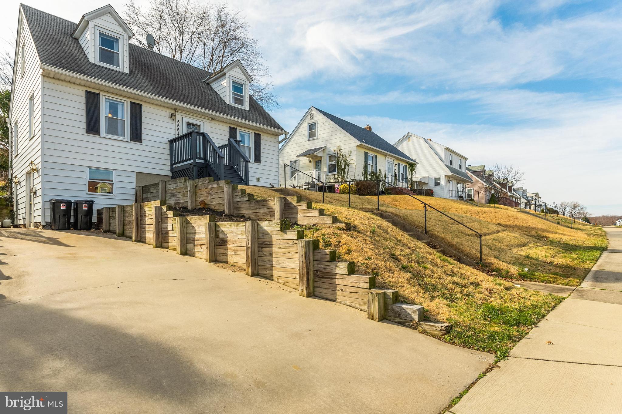 5554 Oakland Road Halethorpe, MD 21227 - Photo 3 of 42