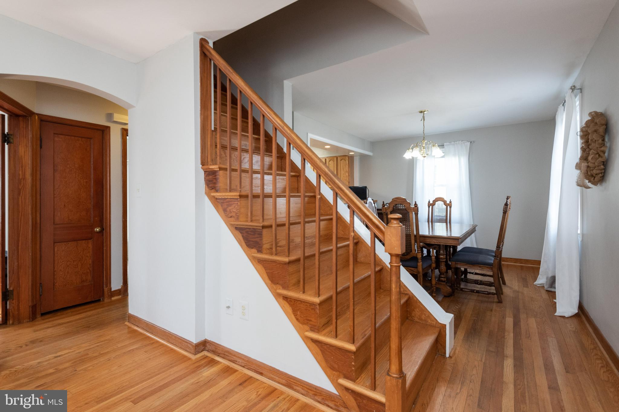 5554 Oakland Road Halethorpe, MD 21227 - Photo 8 of 42