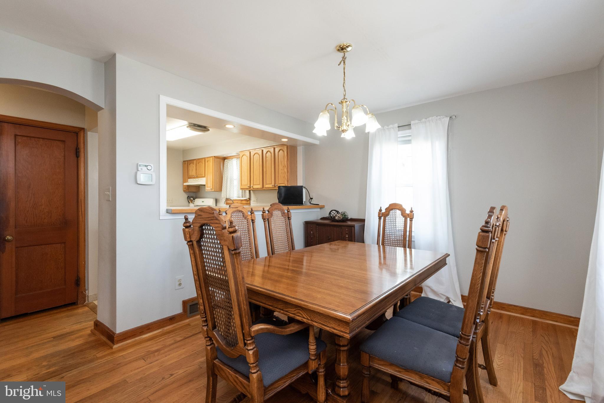 5554 Oakland Road Halethorpe, MD 21227 - Photo 10 of 42