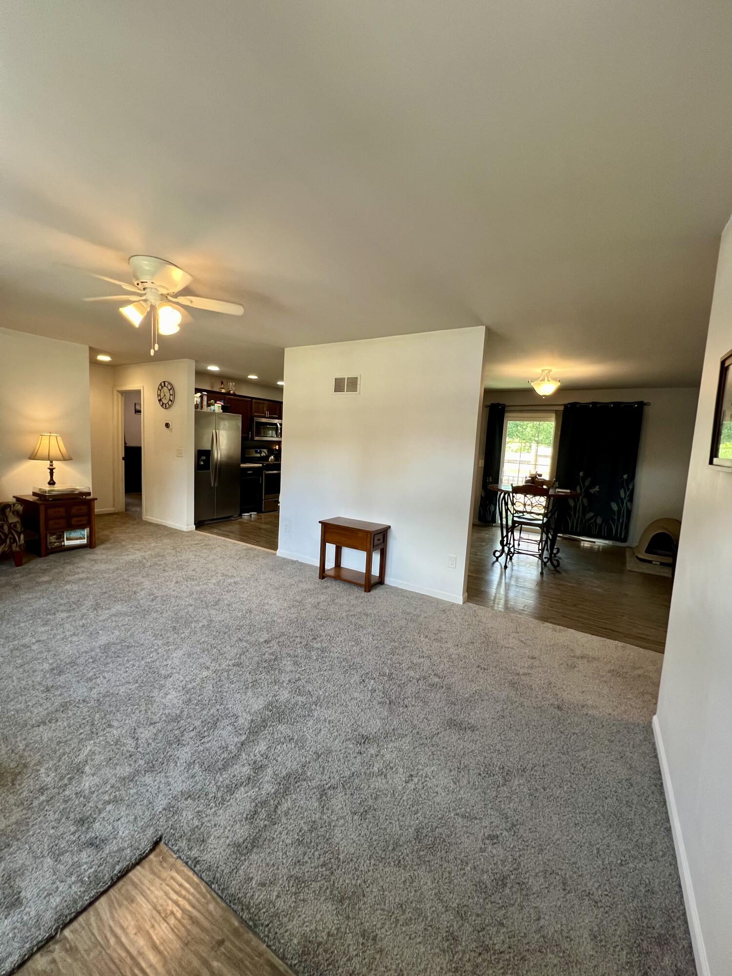 10580 Georgetown Drive Demotte, IN 46310 - Photo 4 of 10 1500x2000