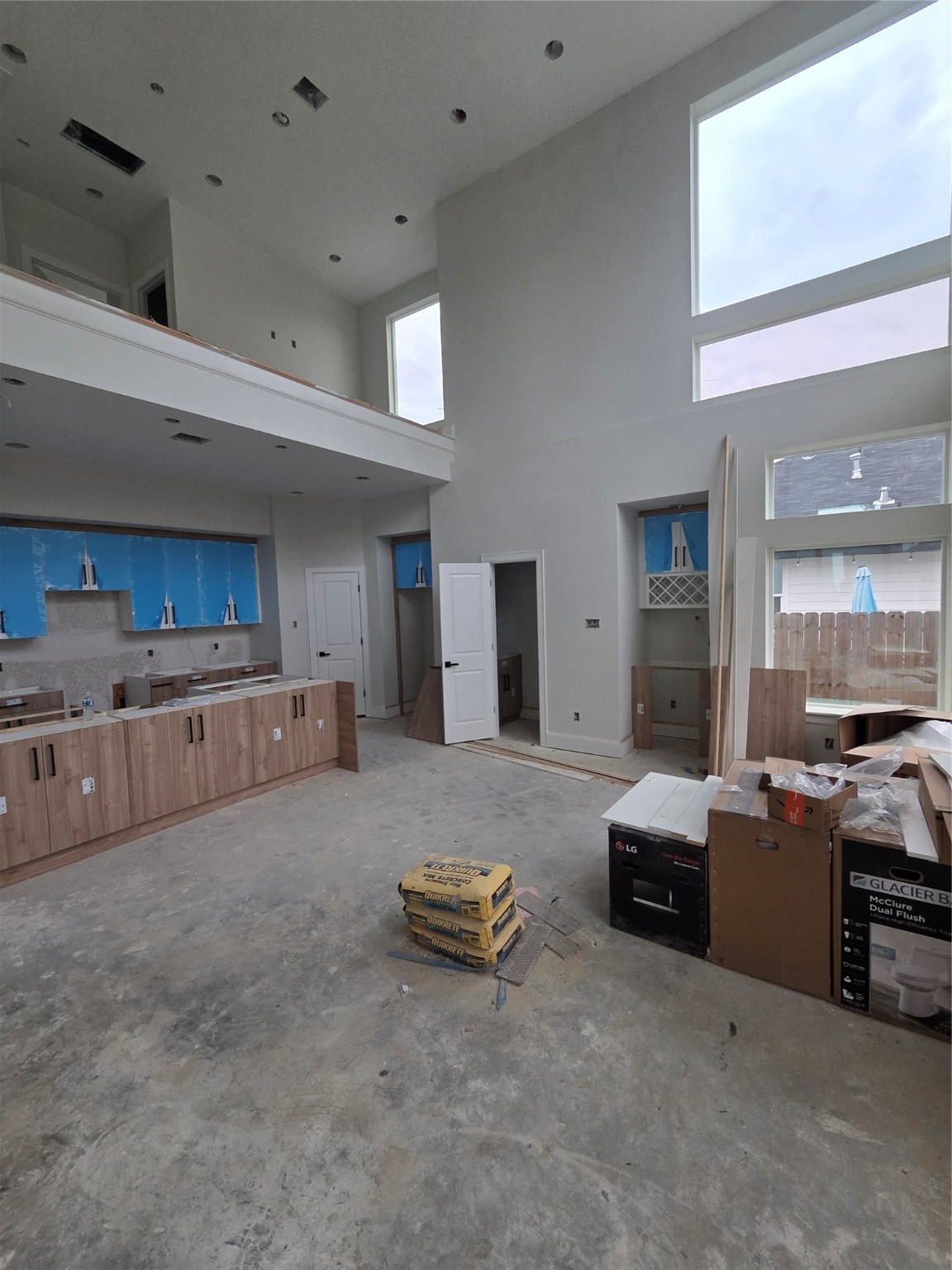 1207 Collier Street Houston, TX 77023 - Photo 11 of 12 a living room with furniture and kitchen