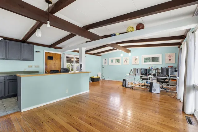 $250,000 | 304 East Mumford Drive, Urbana, IL 61801