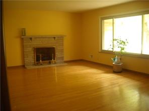6431 Graham Road Indianapolis, IN 46220 - Photo 5 of 14