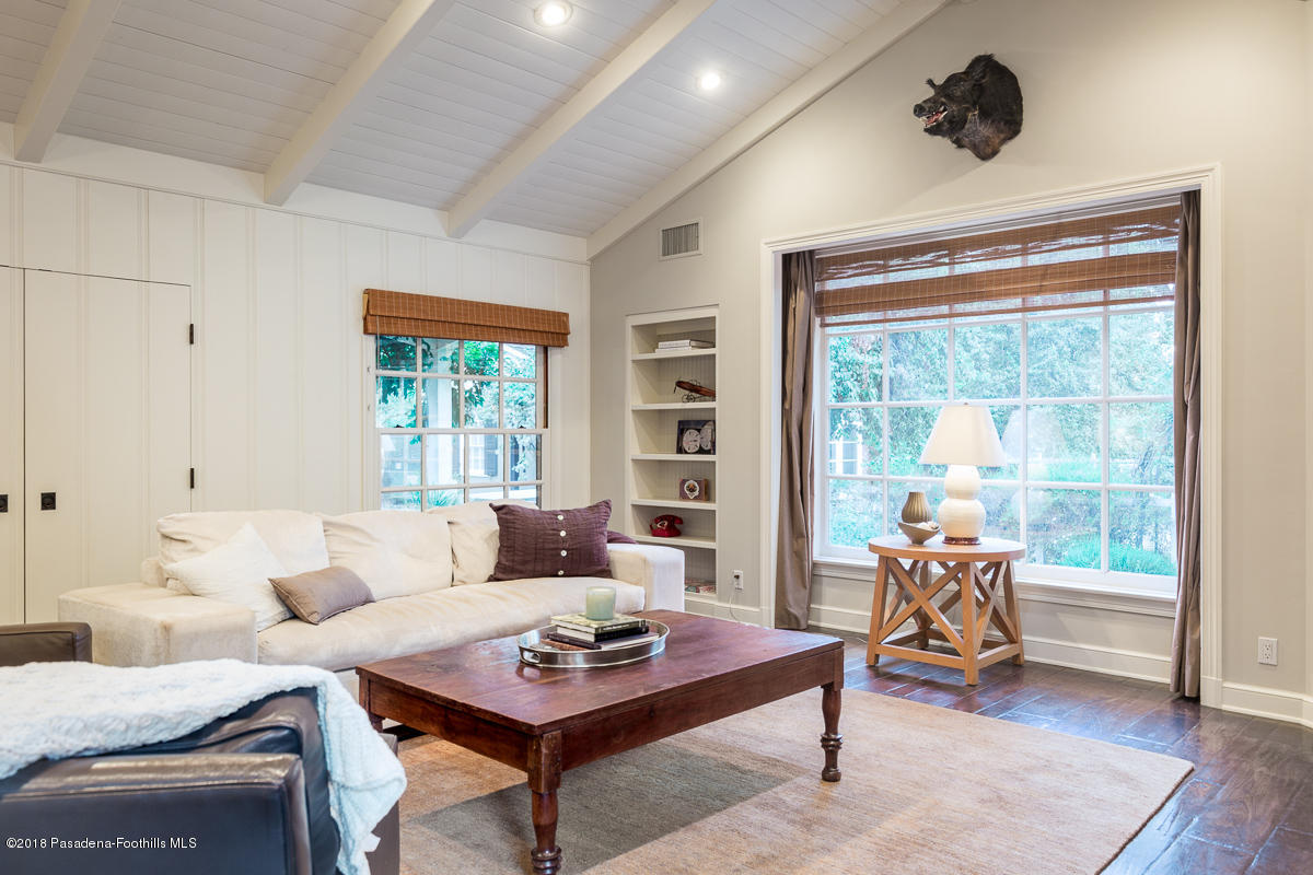 3544 Lombardy Road Pasadena, CA 91107 - Photo 21 of 80 8l.