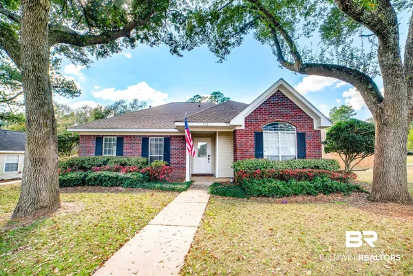 $259,900 | 726 Willow Springs Drive, Mobile, AL 36695