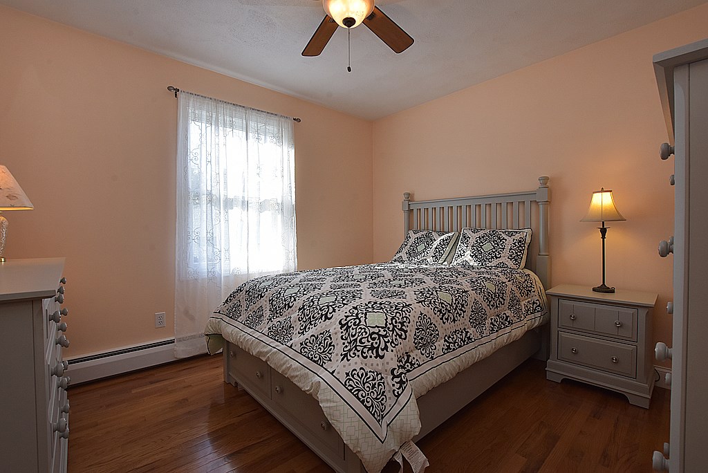 26 Dixie Road Coventry, RI 02816 - Photo 9 of 20