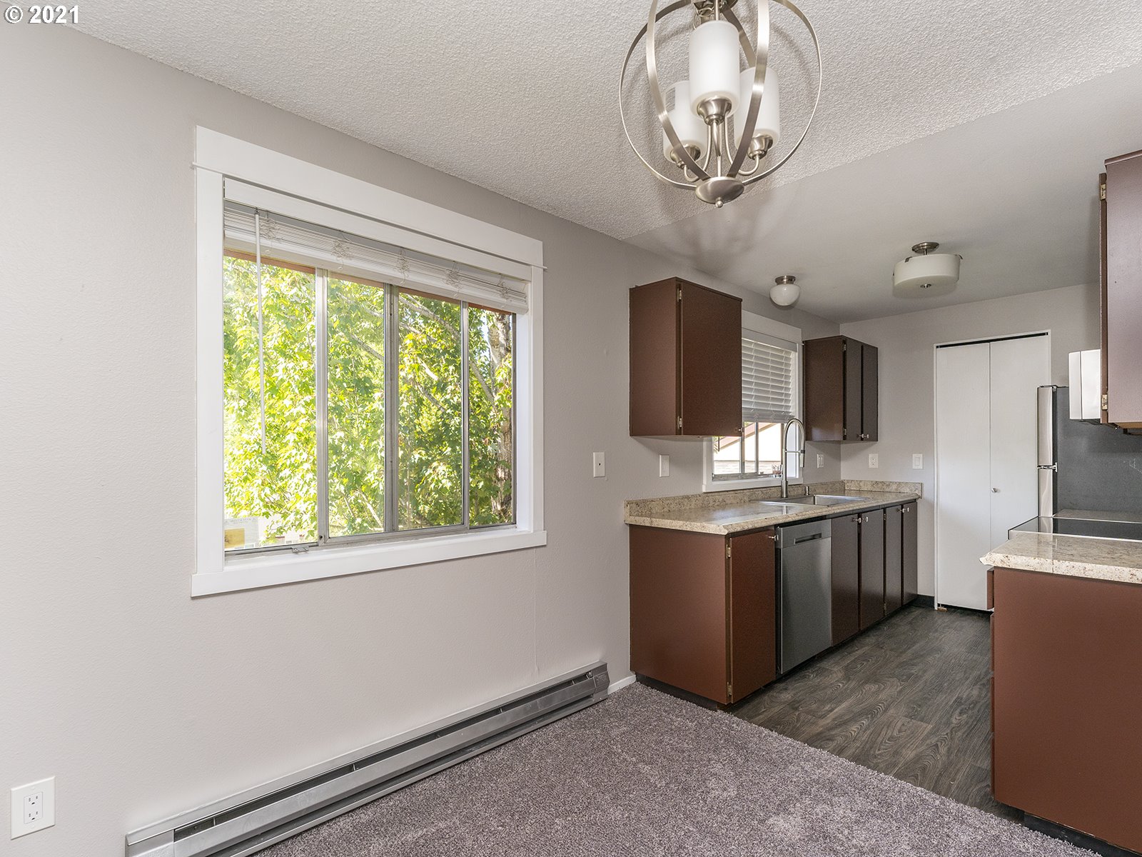 12630 Northwest Barnes Road, Unit 1 Portland, OR 97229 - Photo 12 of 31 Gallery Image 12