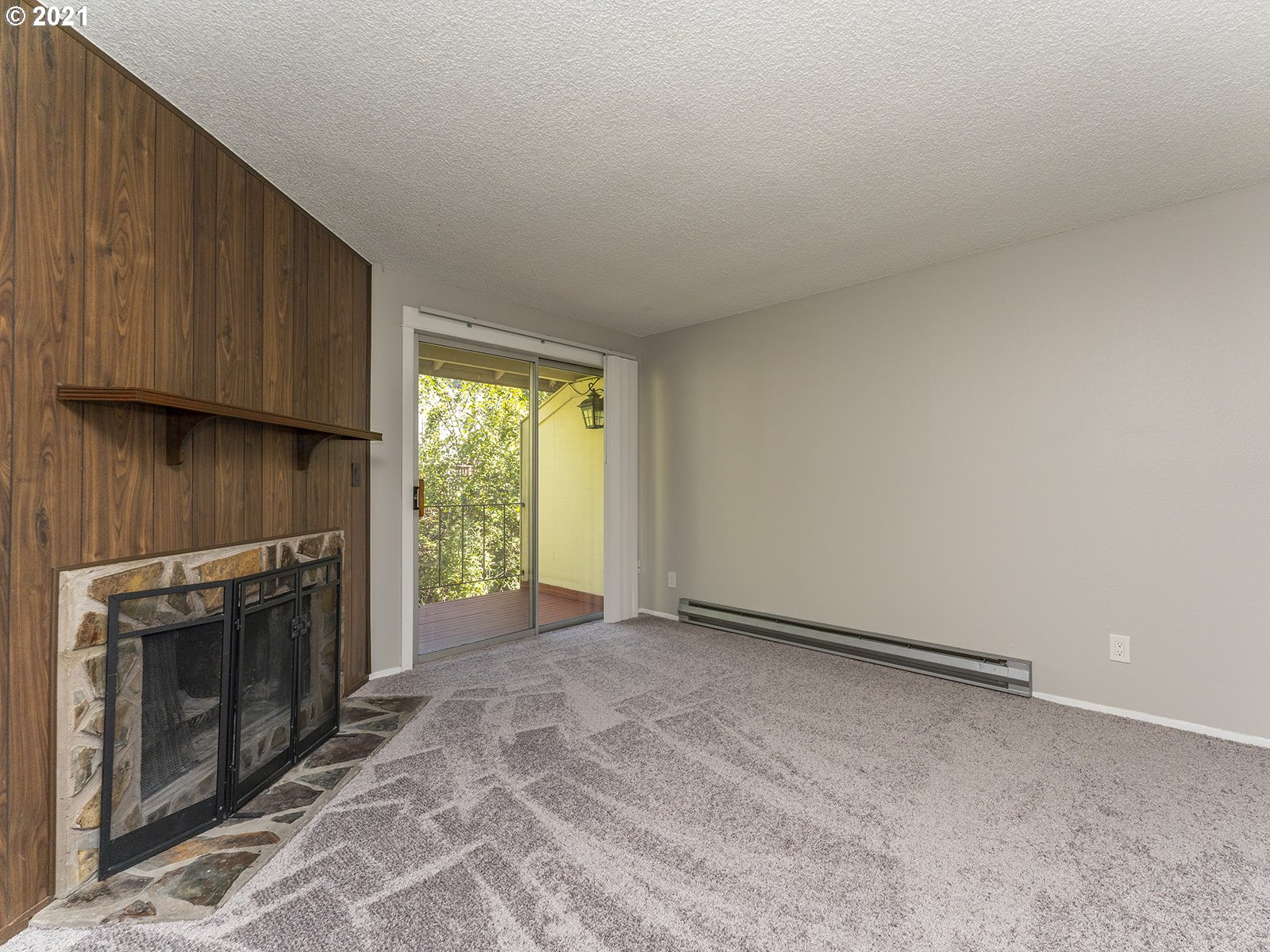 12630 Northwest Barnes Road, Unit 1 Portland, OR 97229 - Photo 6 of 31 Gallery Image 6