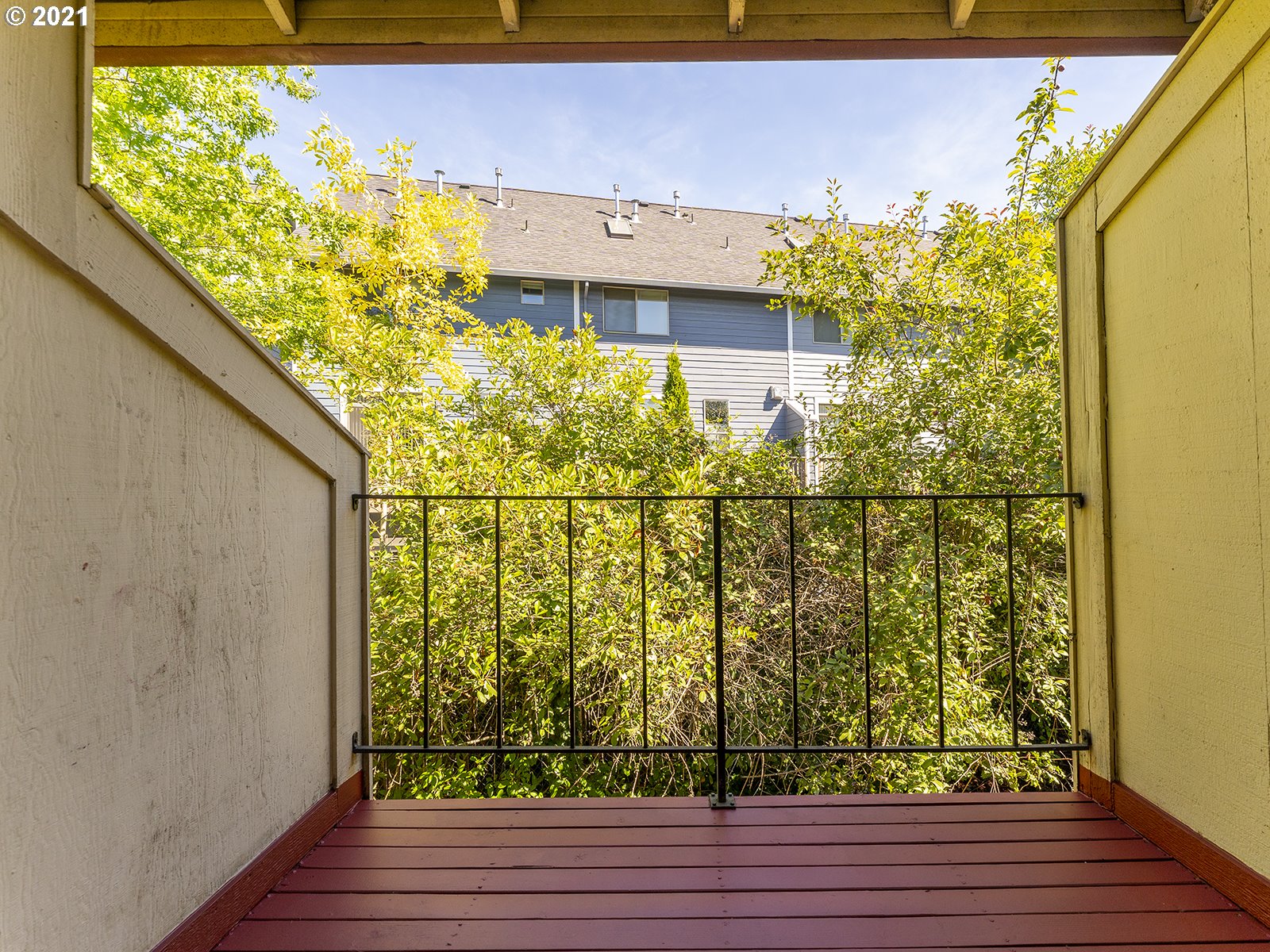 12630 Northwest Barnes Road, Unit 1 Portland, OR 97229 - Photo 7 of 31 Gallery Image 7