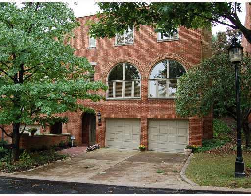 218 Schenley Road Pittsburgh, PA 15217 - Photo 1 of 8 Exterior Front.