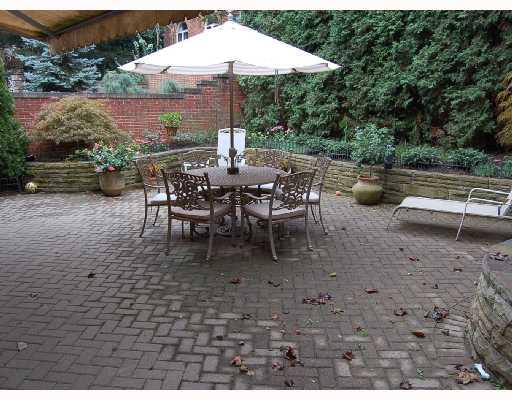 218 Schenley Road Pittsburgh, PA 15217 - Photo 7 of 8 Patio/Deck.