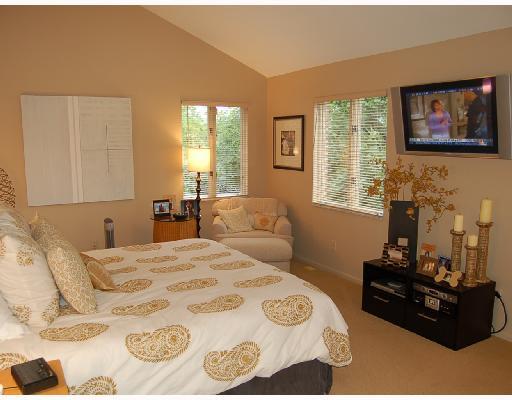 218 Schenley Road Pittsburgh, PA 15217 - Photo 8 of 8 Master Bedroom.