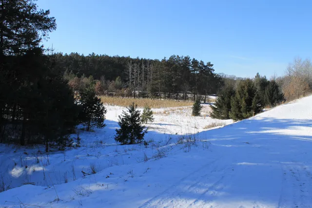 $5,000,000 | W8970 County Rd P, Almond, WI 54909