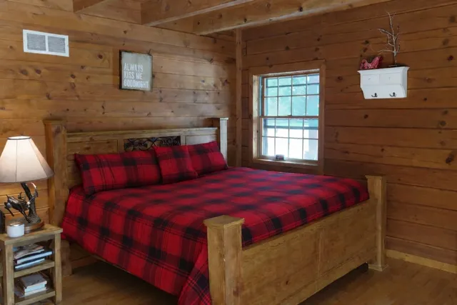 $5,000,000 | W8970 County Rd P, Almond, WI 54909