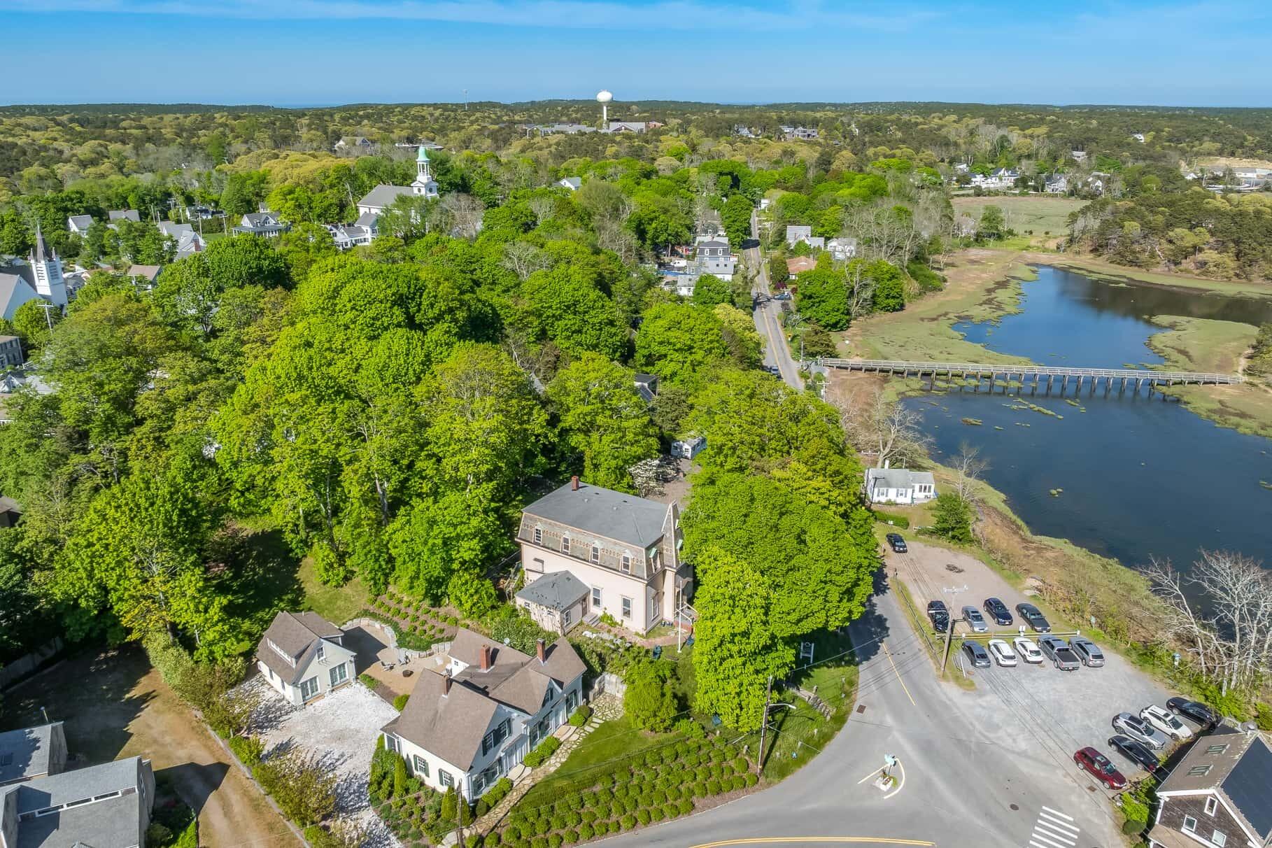 10 Bank Street Wellfleet, MA 02667 - Photo 12 of 49 08