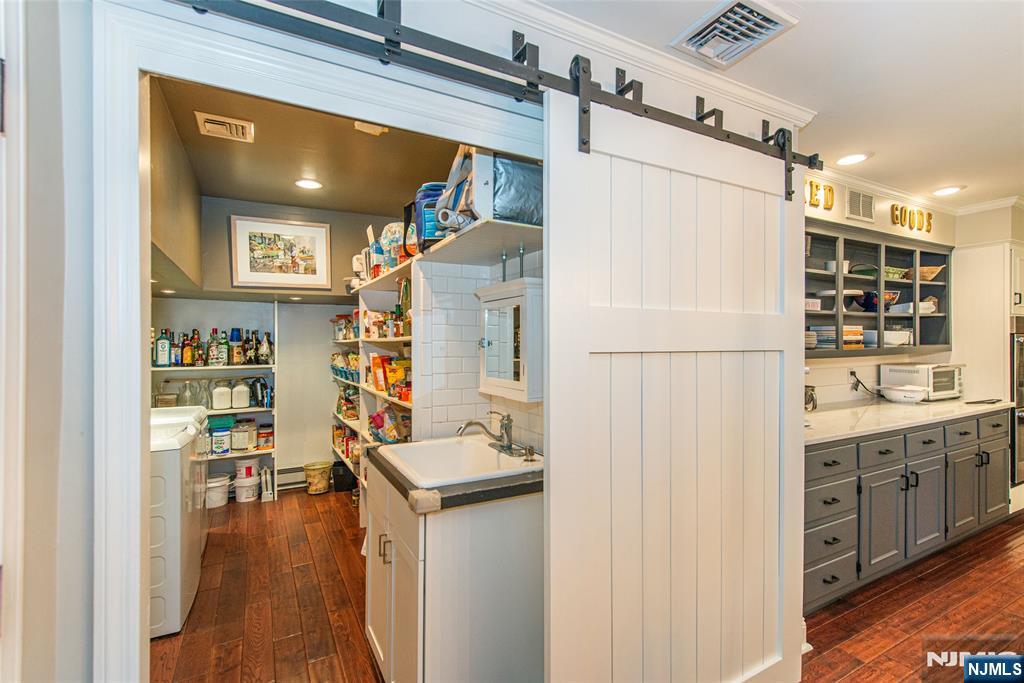 724 Ridge Road Butler, NJ 07405 - Photo 21 of 50