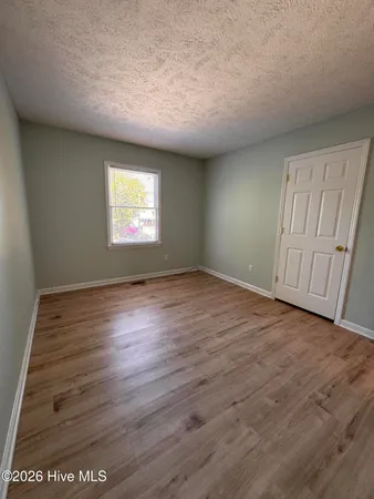 $2,550 | 407 Hickory Street, Unit UP, Emerald Isle, NC 28594