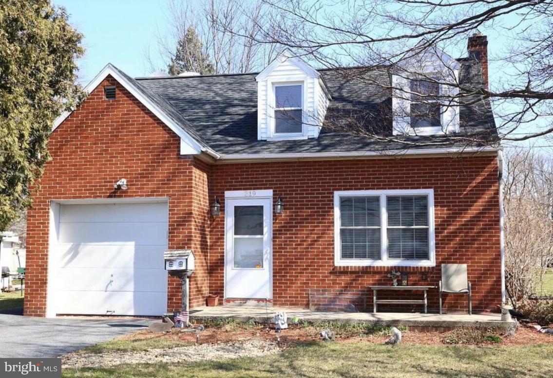 319 Millersville Road Lancaster, PA 17603 - Photo 1 of 1 Professional Photography coming Sat 6/17