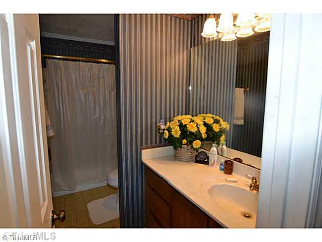 103 Mersey Road Greensboro, NC 27406 - Photo 15 of 16 Other Bath.