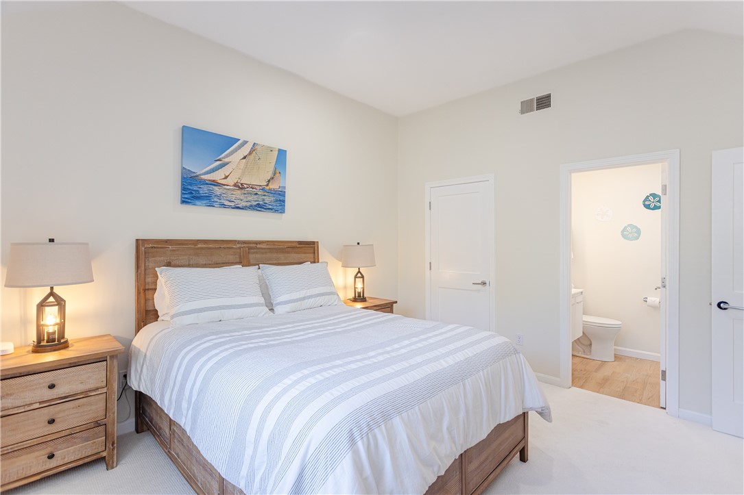 112 Harrison Avenue Newport, RI 02840 - Photo 17 of 48 Unit B