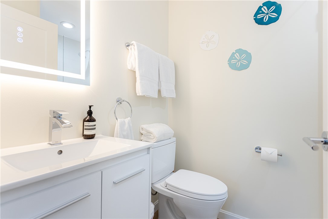 112 Harrison Avenue Newport, RI 02840 - Photo 18 of 48 Unit B