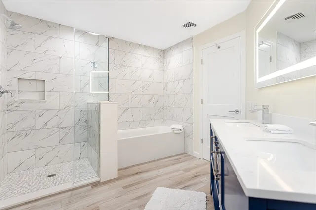 $2,795,000 | 112 Harrison Avenue, Newport, RI 02840