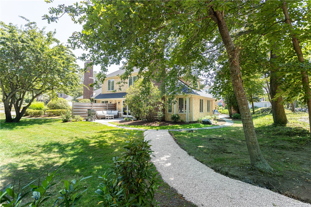 112 Harrison Avenue Newport, RI 02840 - Photo 25 of 48 Walkway to Unit B