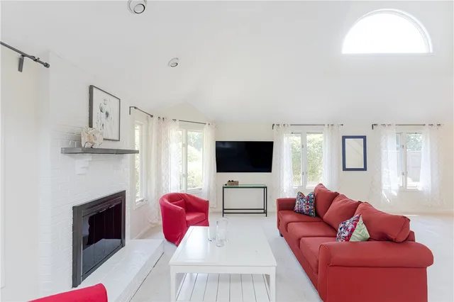 $2,795,000 | 112 Harrison Avenue, Newport, RI 02840