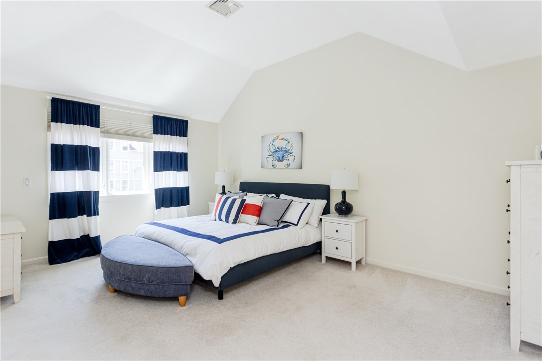 112 Harrison Avenue Newport, RI 02840 - Photo 42 of 48 Unit A