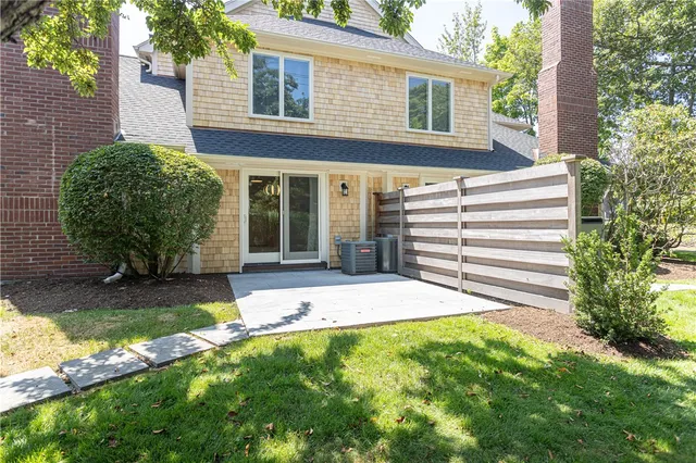 $2,795,000 | 112 Harrison Avenue, Newport, RI 02840