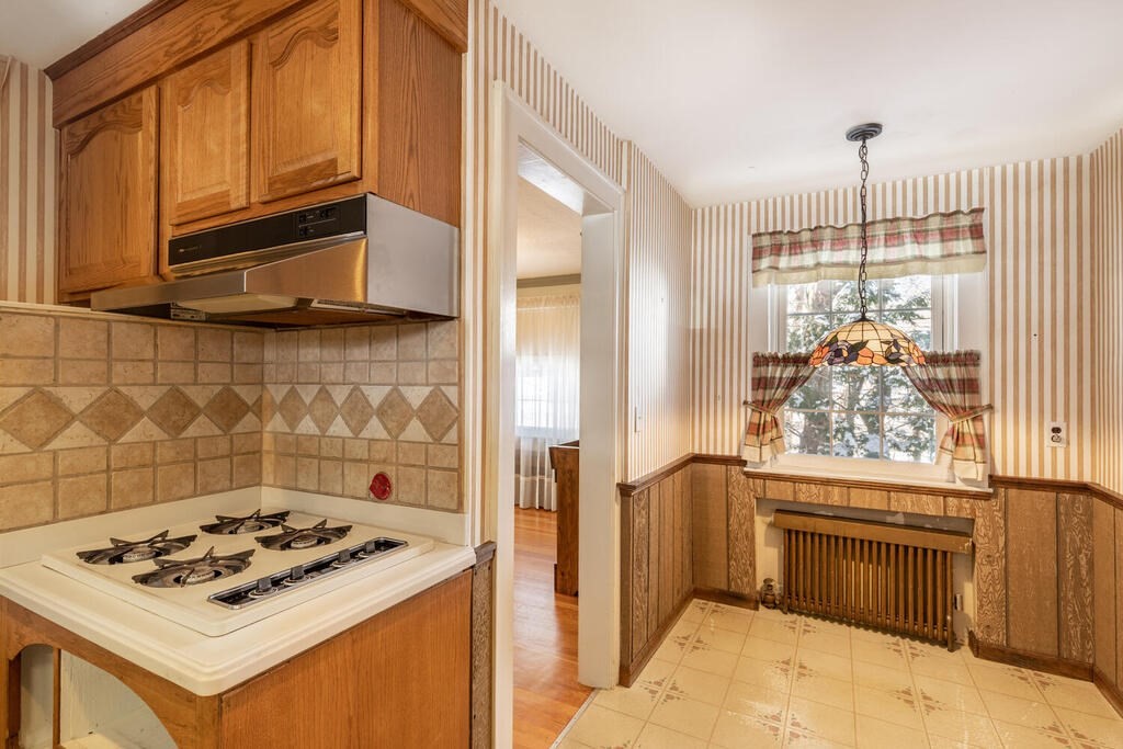 4 Ronaele Road Medford, MA 02155 - Photo 8 of 30 Gallery Image 8