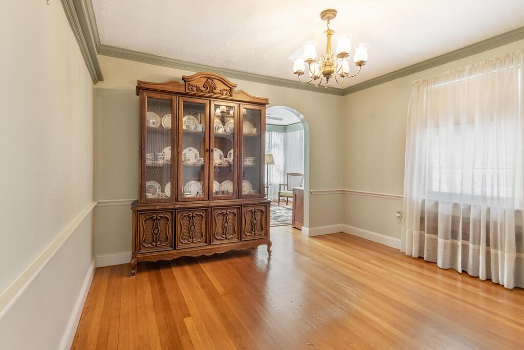 4 Ronaele Road Medford, MA 02155 - Photo 10 of 30 Gallery Image 10