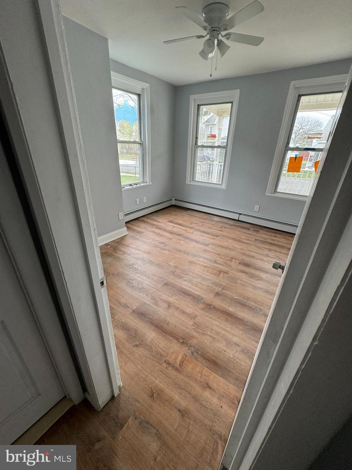 509 Laurel Street Beverly, NJ 08010 - Photo 14 of 47 a view of an empty room and window