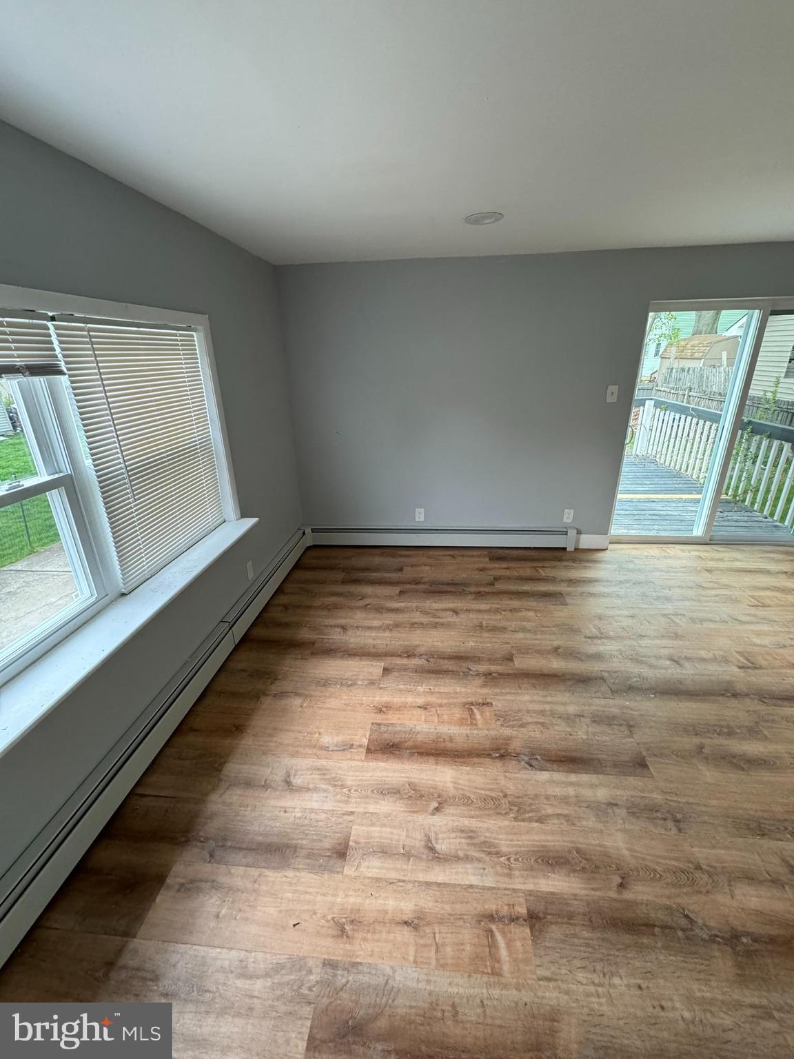 509 Laurel Street Beverly, NJ 08010 - Photo 27 of 47 a view of an empty room and window