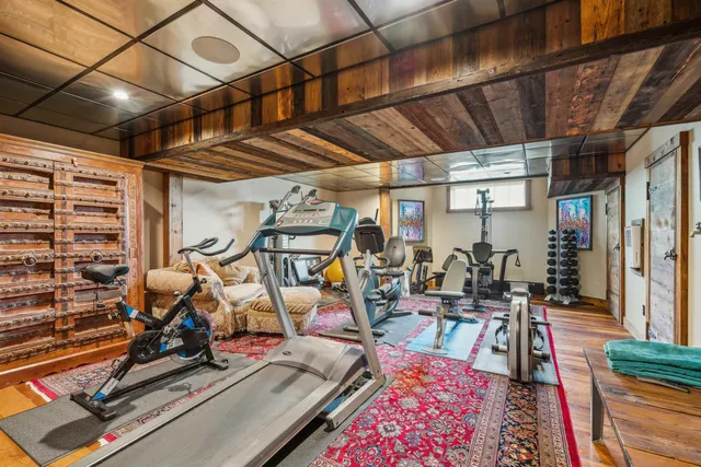 $4,900,000 | 5893 Stage Road, Barnard, VT 05091