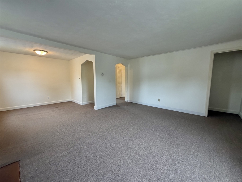 17 Hatfield Road, Unit 17 Newton, MA 02465 - Photo 23 of 42