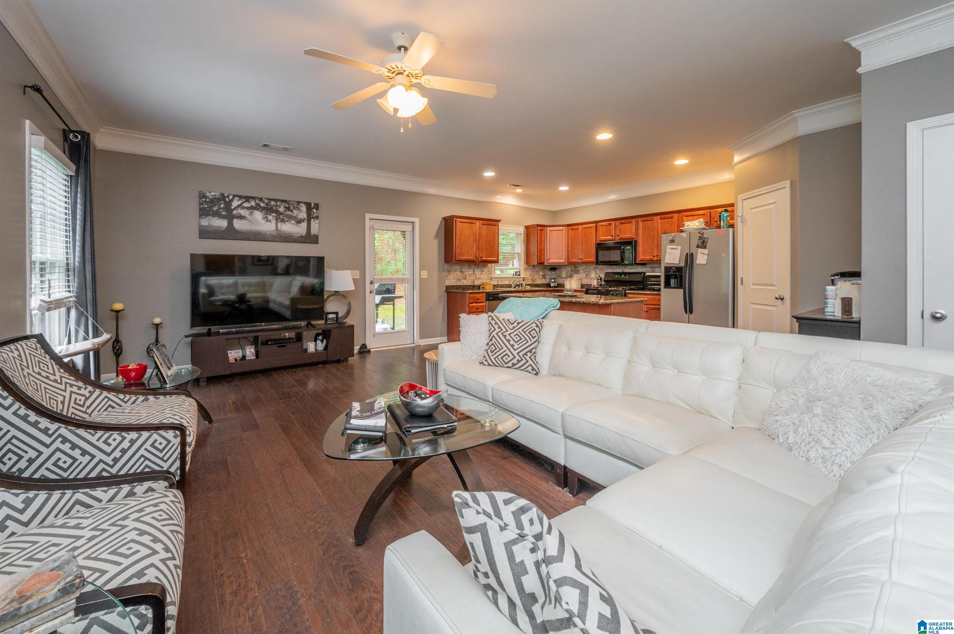 1013 Inverness Cove Way Birmingham, AL 35242 - Photo 8 of 36