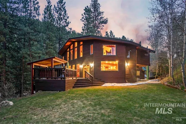$2,150,000 | 224 Dakota Road, Mountain Home, ID 83647