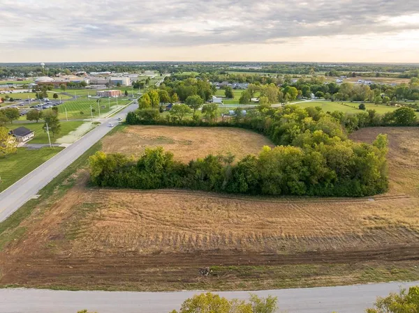 $180,400 | Lot 14 Timber Ridge Drive, Peculiar, MO 64078