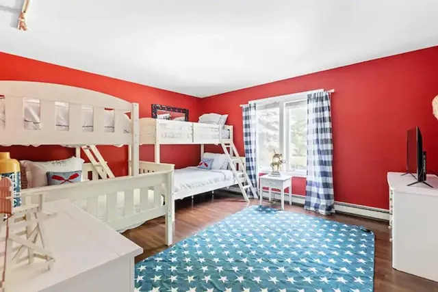 $35,000 | 12 Lafayette Place, East Hampton, NY 11937