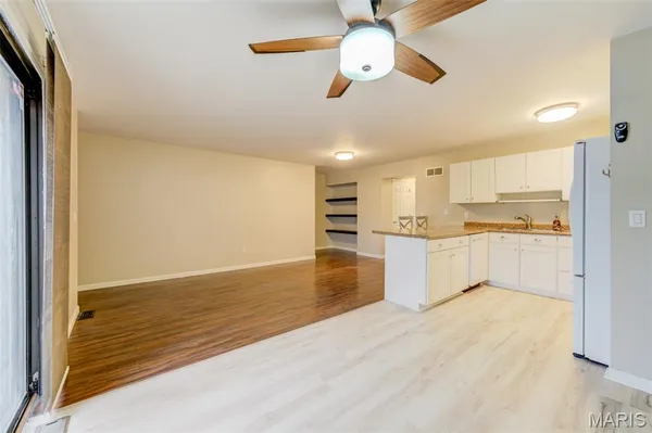 $198,880 | 610 Summer Winds Lane, Unit F, St. Peters, MO 63376