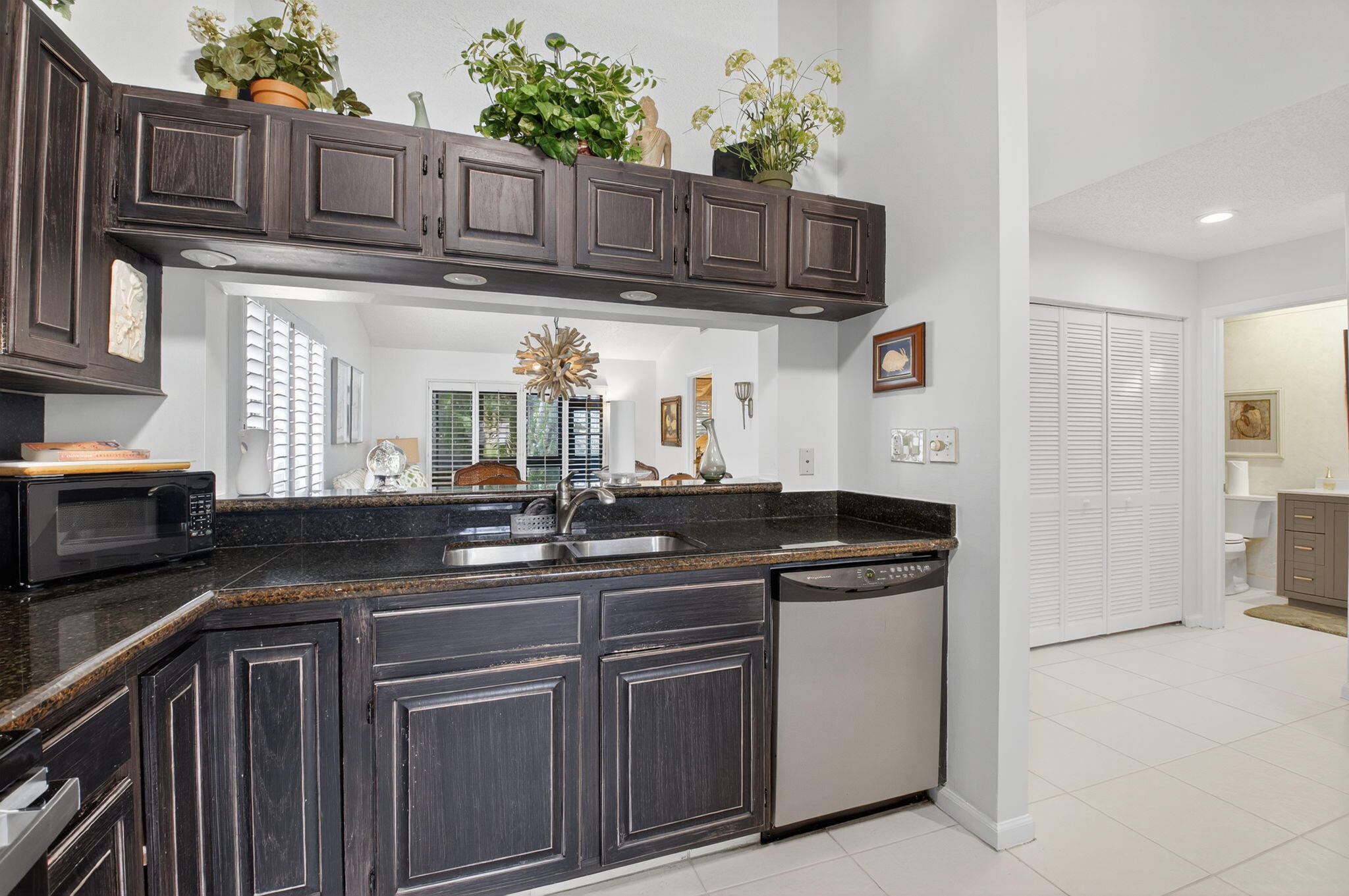3088 Inglewood Terrace Boca Raton, FL 33431 - Photo 11 of 43 14-web-or-mls-057_DSC_0801