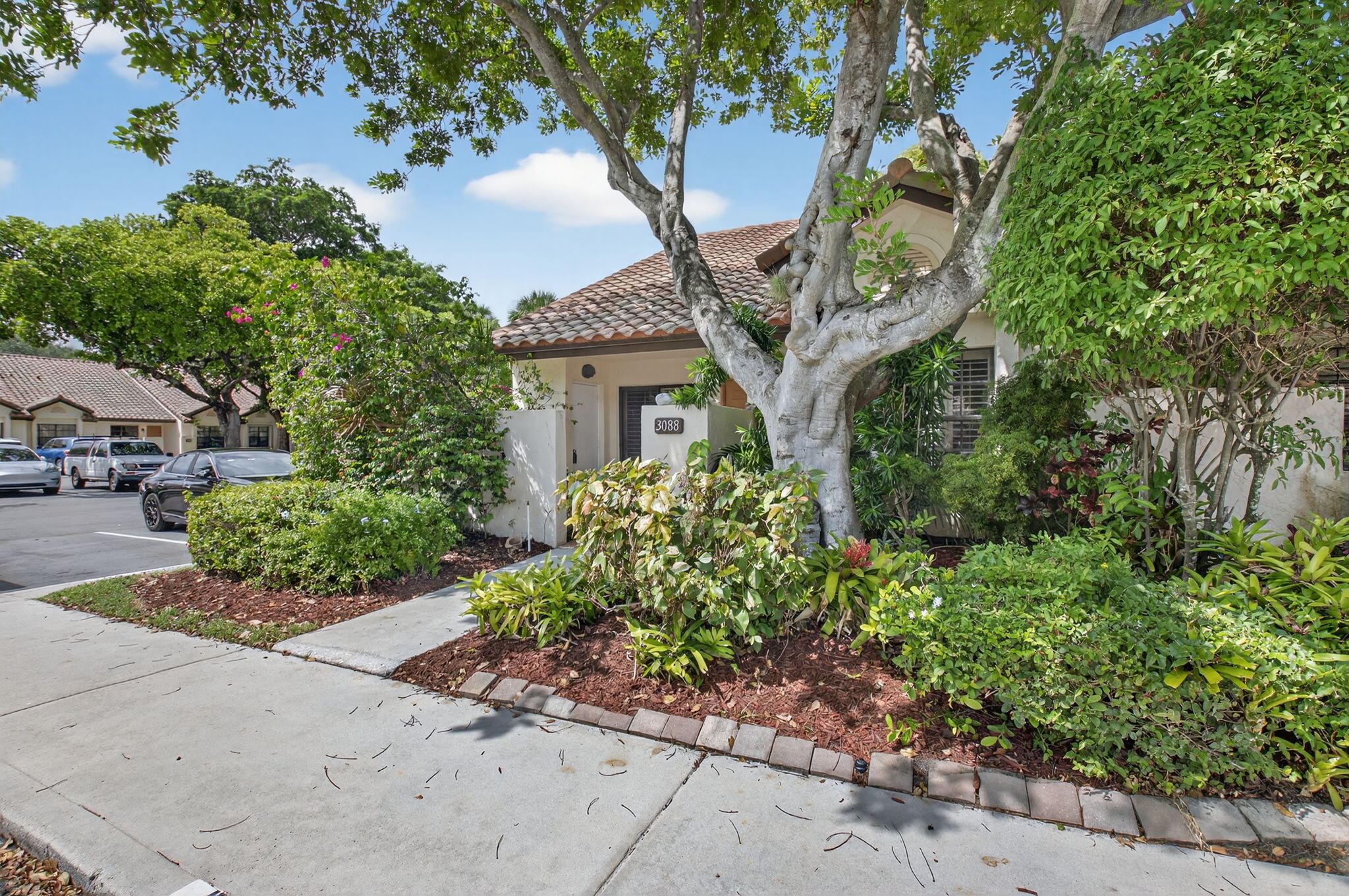 3088 Inglewood Terrace Boca Raton, FL 33431 - Photo 4 of 43 3-web-or-mls-046_DSC_0743