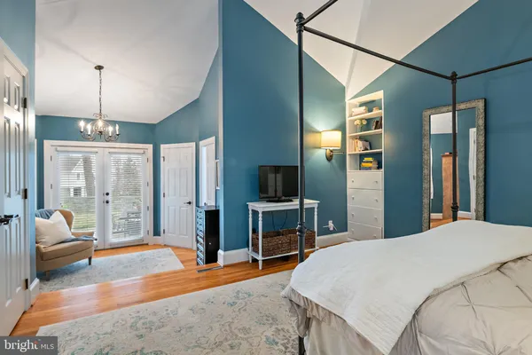 $1,500,000 | 10 Carvel Road, Annapolis, MD 21409