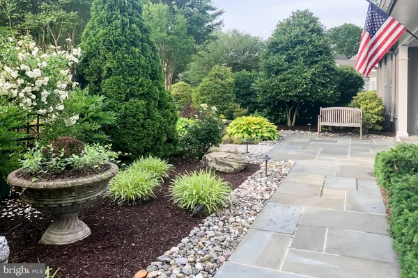 $1,500,000 | 10 Carvel Road, Annapolis, MD 21409