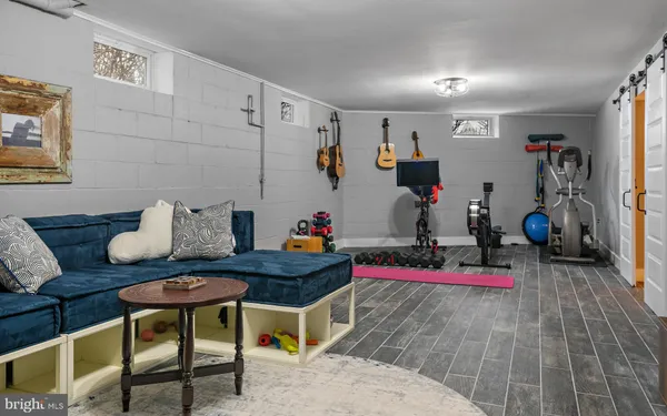 $1,500,000 | 10 Carvel Road, Annapolis, MD 21409