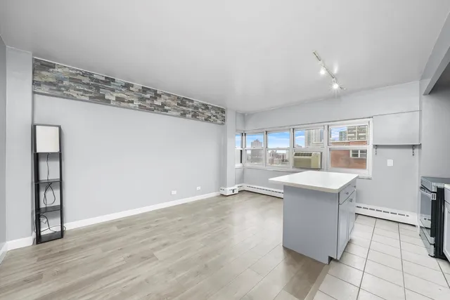 $130,000 | 4960 North Marine Drive, Unit 1518, Chicago, IL 60640