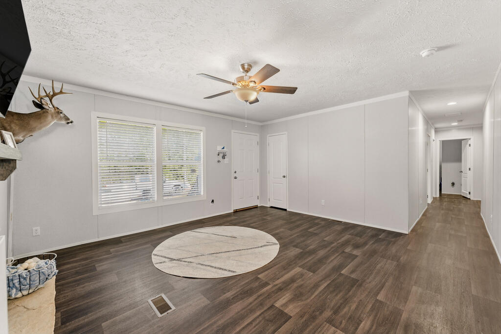 261 Fox Road Abbeville, SC 29620 - Photo 5 of 43 Gallery Image 5