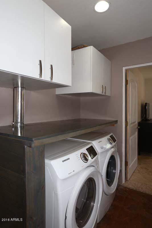 1832 East Roma Avenue Phoenix, AZ 85016 - Photo 17 of 27 Laundry