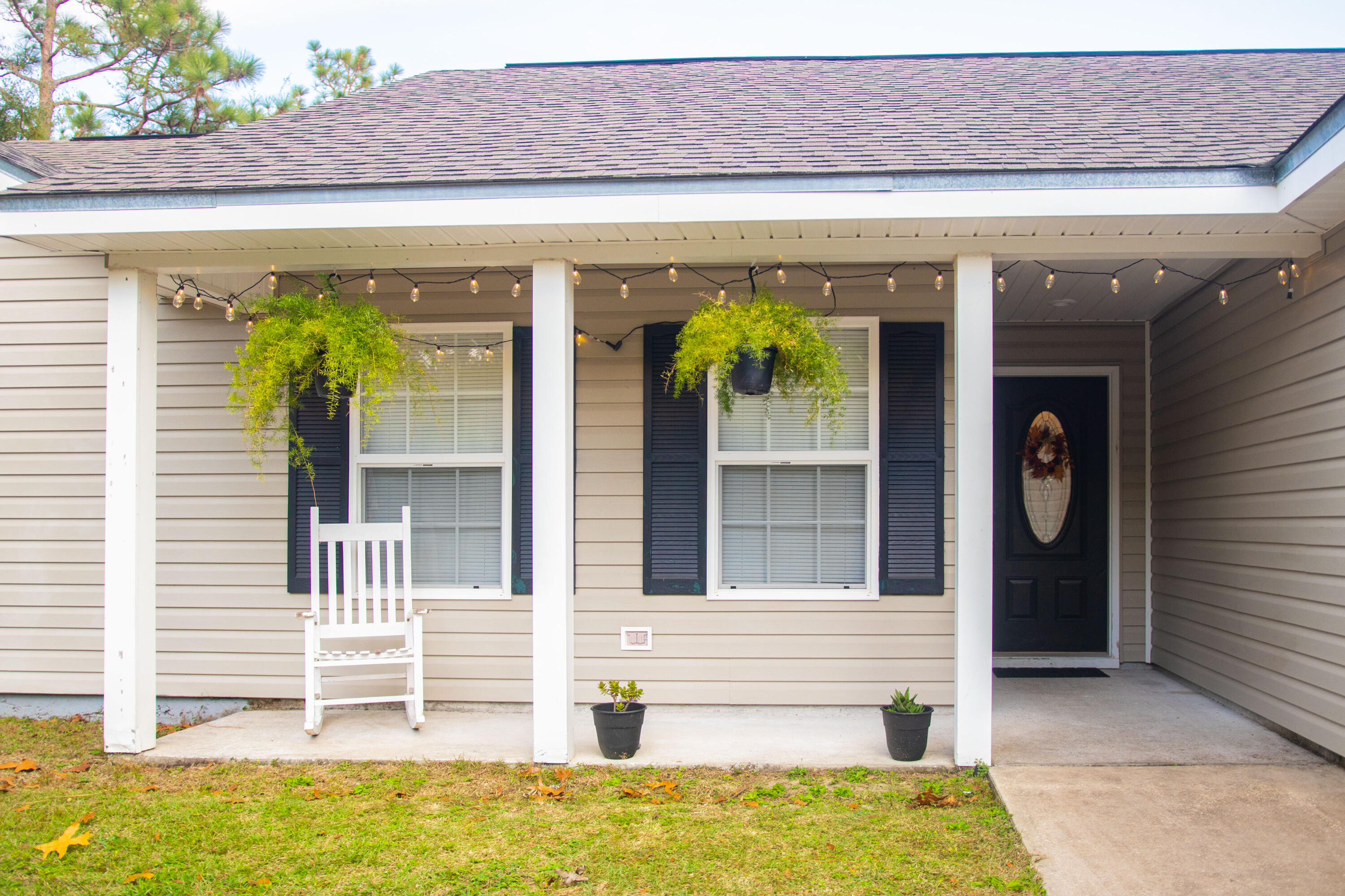 433 East Renoir Road DeFuniak Springs, FL 32433 - Photo 3 of 27 433-Renoir-25